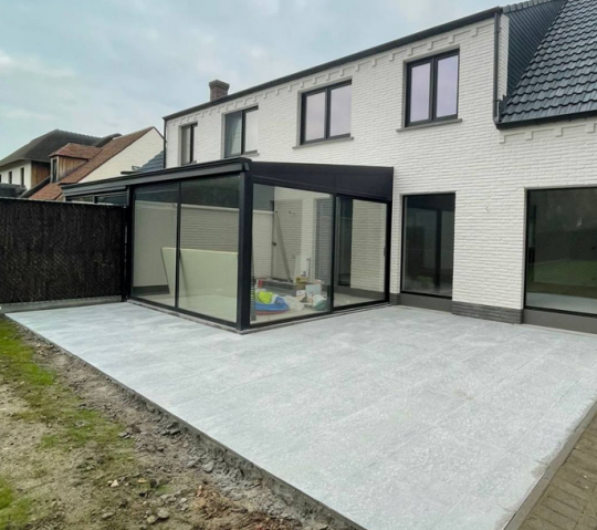Keramische terrastegels Sint-Lievens-Houtem, Oost-Vlaanderen